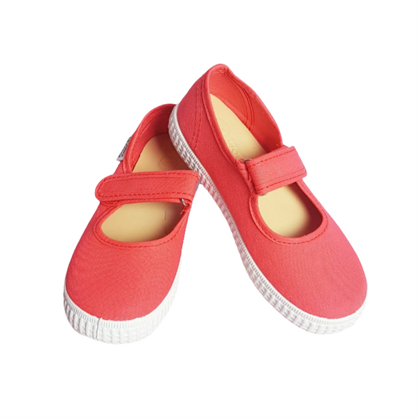 Natural World Ballerinas Mercedes Coral